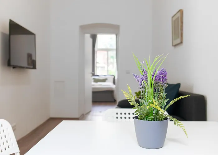 Amazing 1br Apt, Next To Akh Building For Everyone Wenen