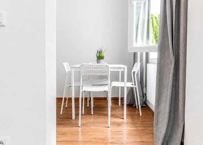 Amazing 1br Apt, Next To Akh Building For Everyone * Vienna