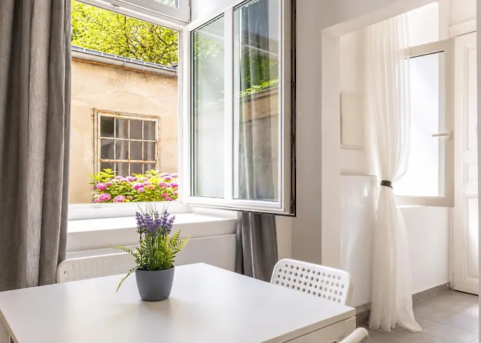 Amazing 1br Apt, Next To Akh Building For Everyone